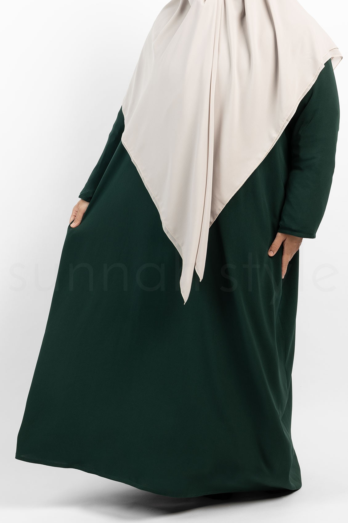 Sunnah Style Essentials Closed Abaya Plus Pine
